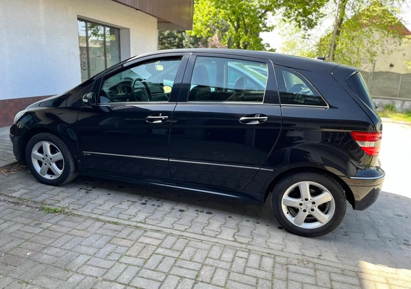 Mercedes-Benz Klasa B cena 18800 przebieg: 211000, rok produkcji 2007 z Kolonowskie małe 154